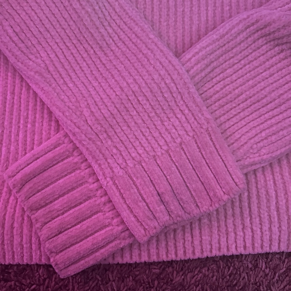 cropped sweater